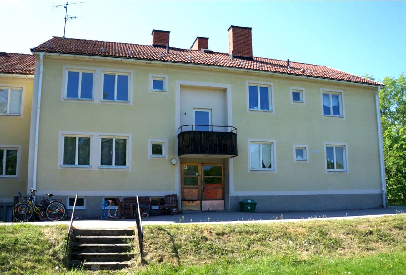 Täppuddsvägen 1B i Österbybruk