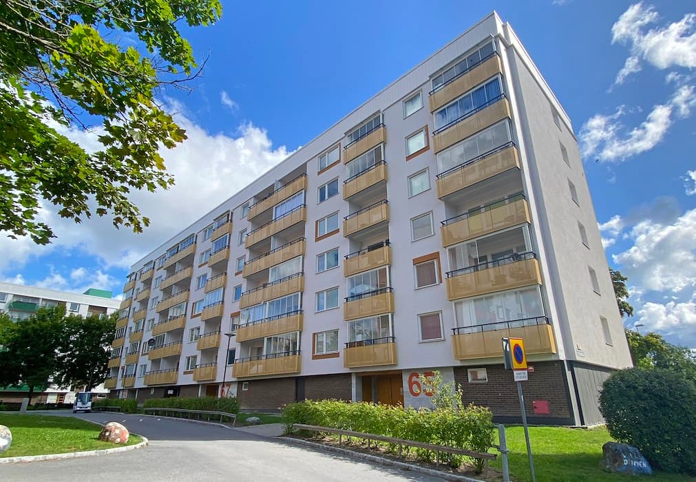 Lagman Lekares väg 67 i Botkyrka