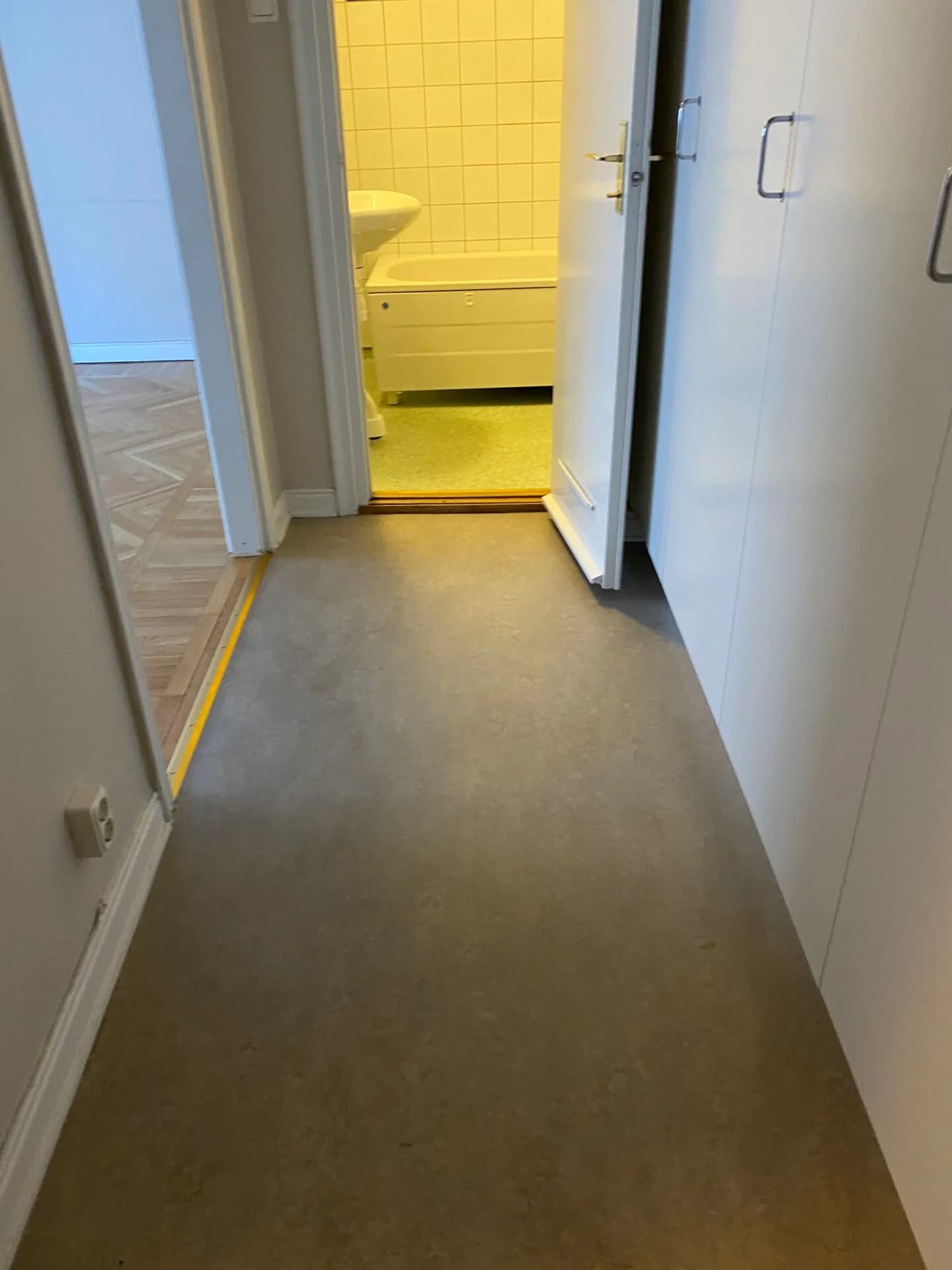 Vallingatan 3 A i Västerås