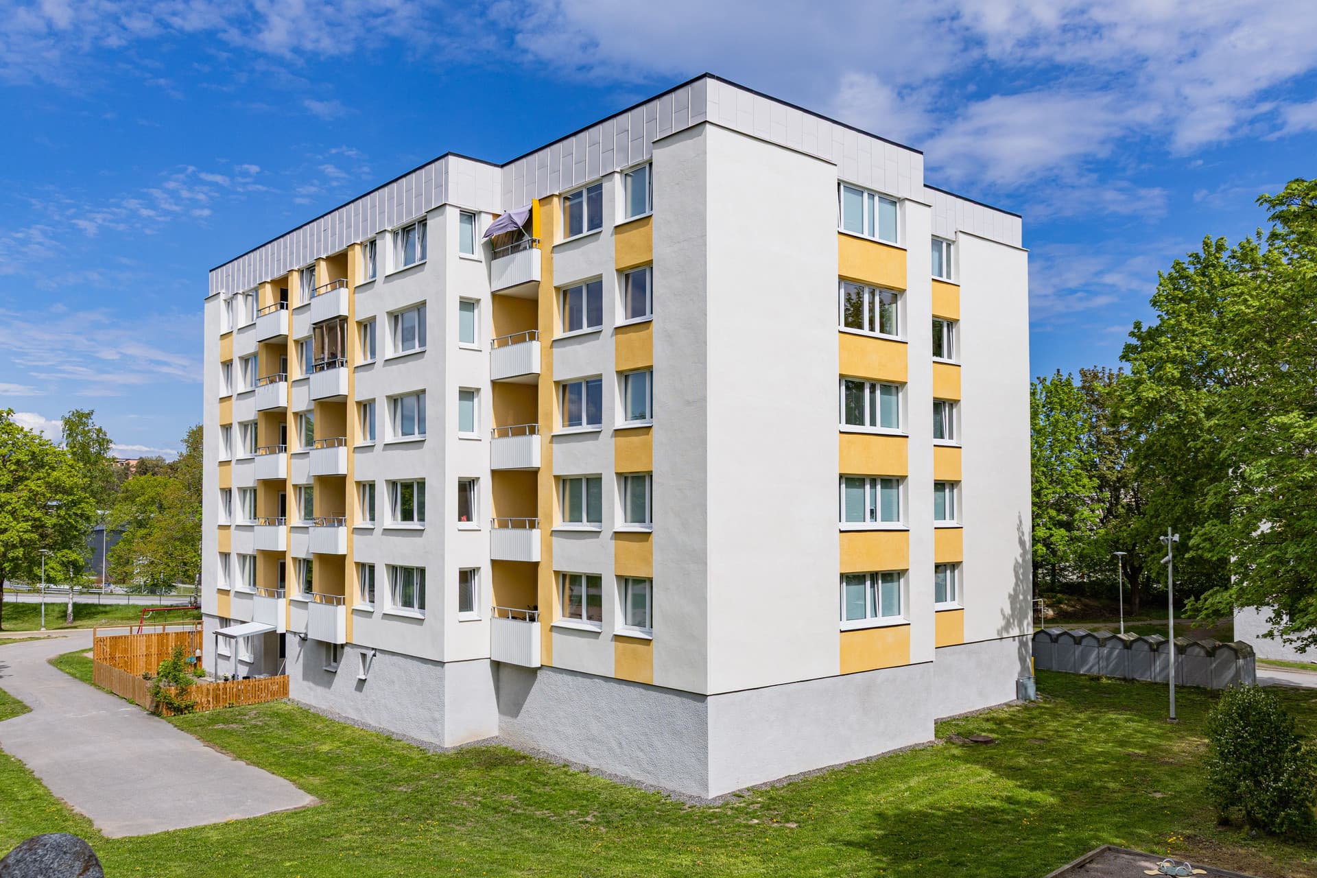 Vallhornsvägen 4 i Skogås