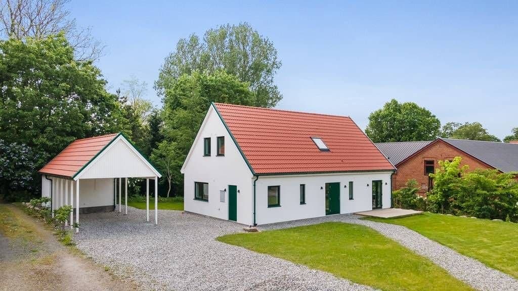 Byavägen i Äsperöd