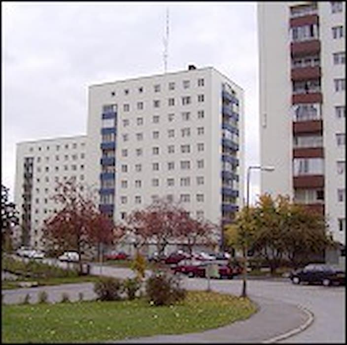 Vedevågslingan 9 i Stockholm
