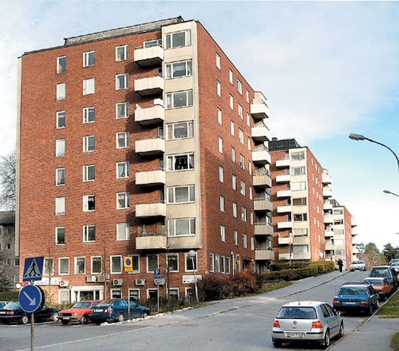 Sjödalsbacken 9 i Huddinge