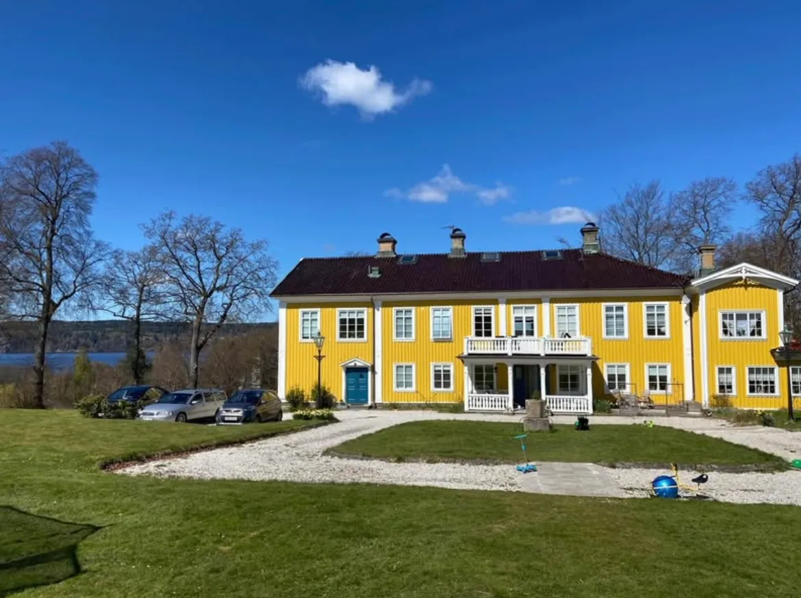 Almekärrsvägen i Lerum