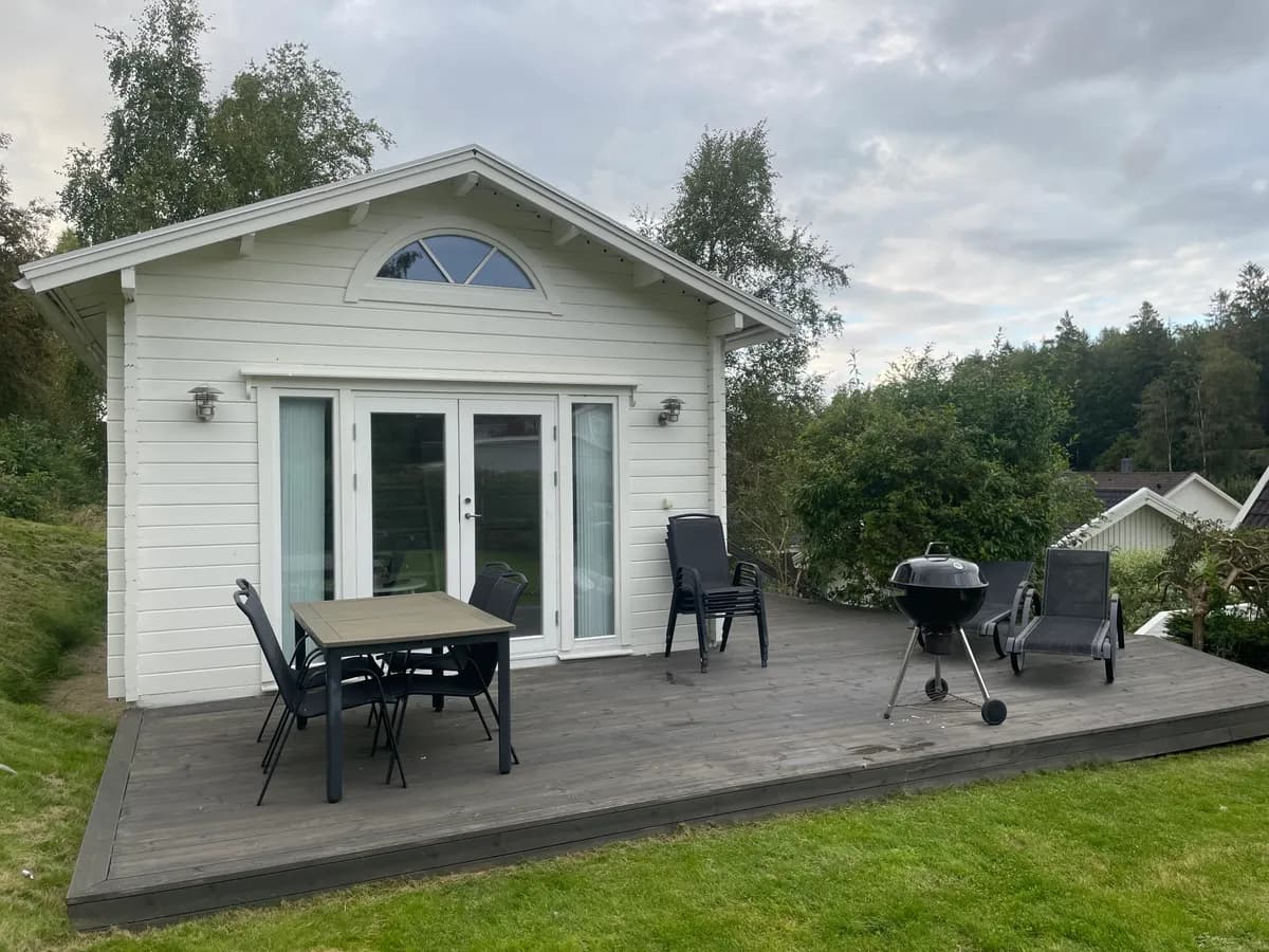 Tjäderkullevägen i Vallda