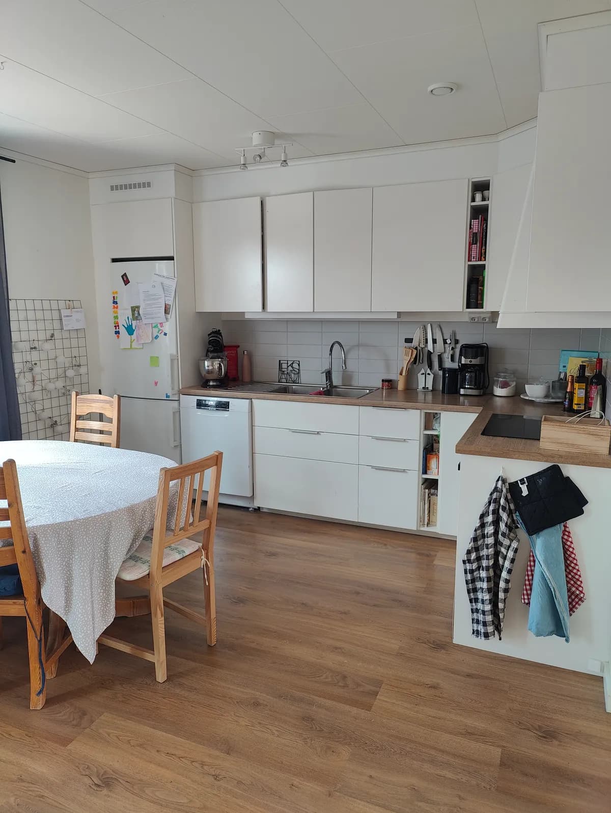 Stackmolnsvägen i Storvreta