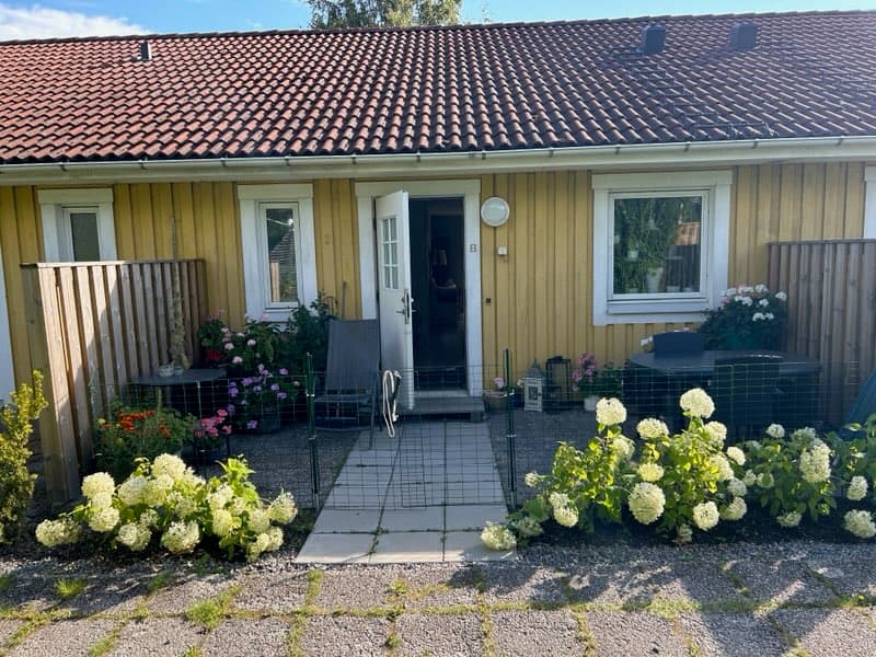 Frövivägen 17 B i Ervalla