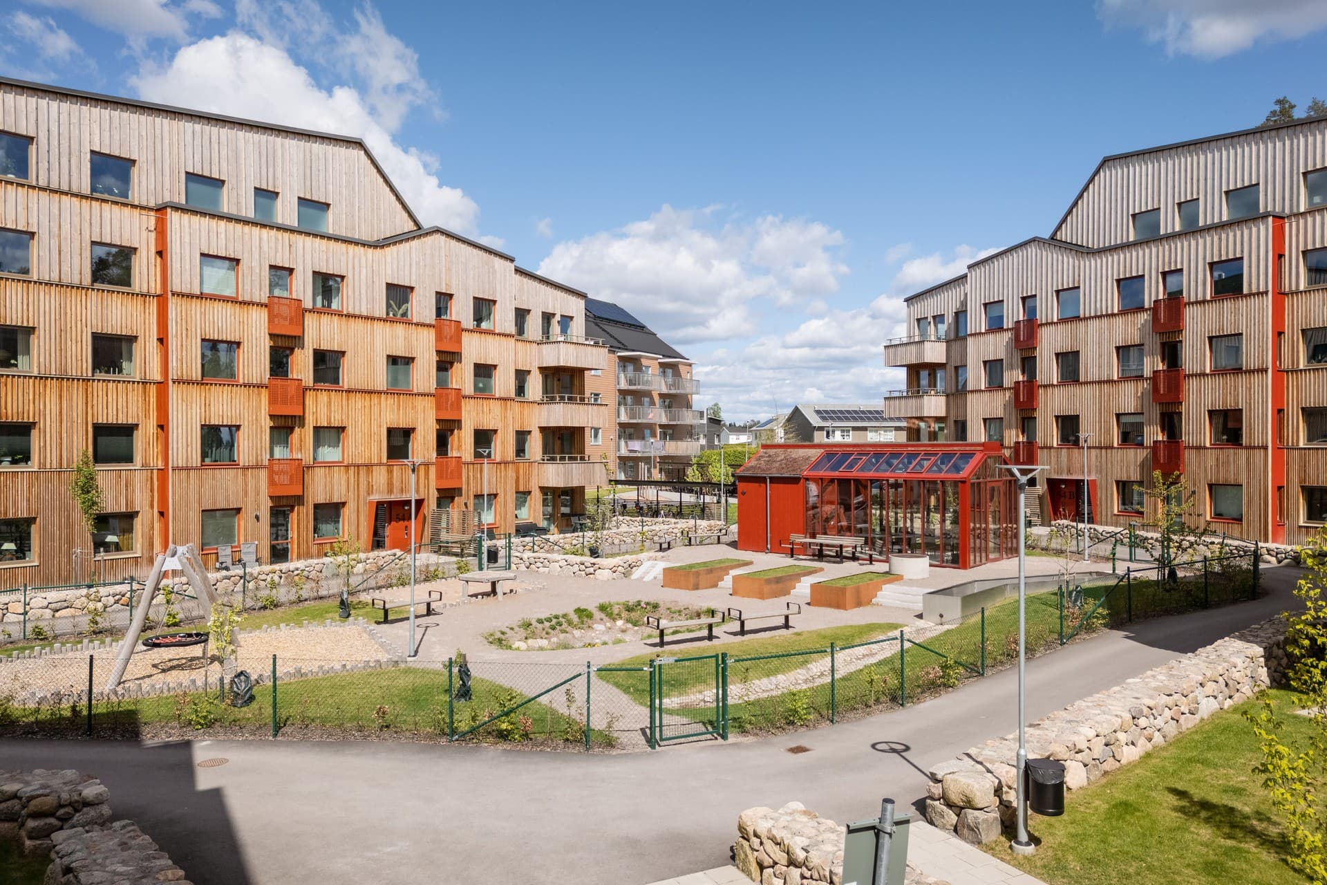 Vikaholmsallén 54A i Växjö