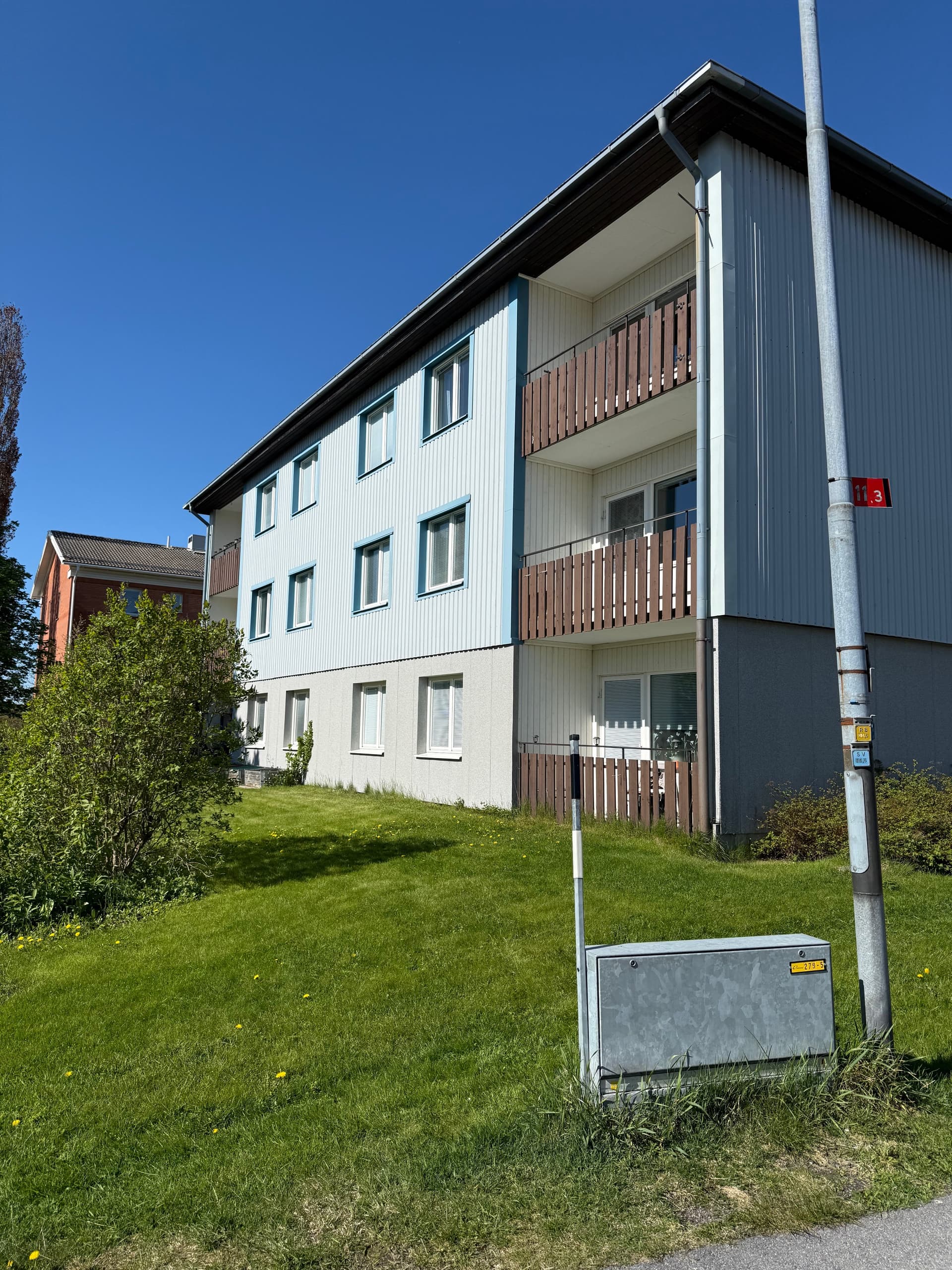Hovslagarvägen 14 i Järved