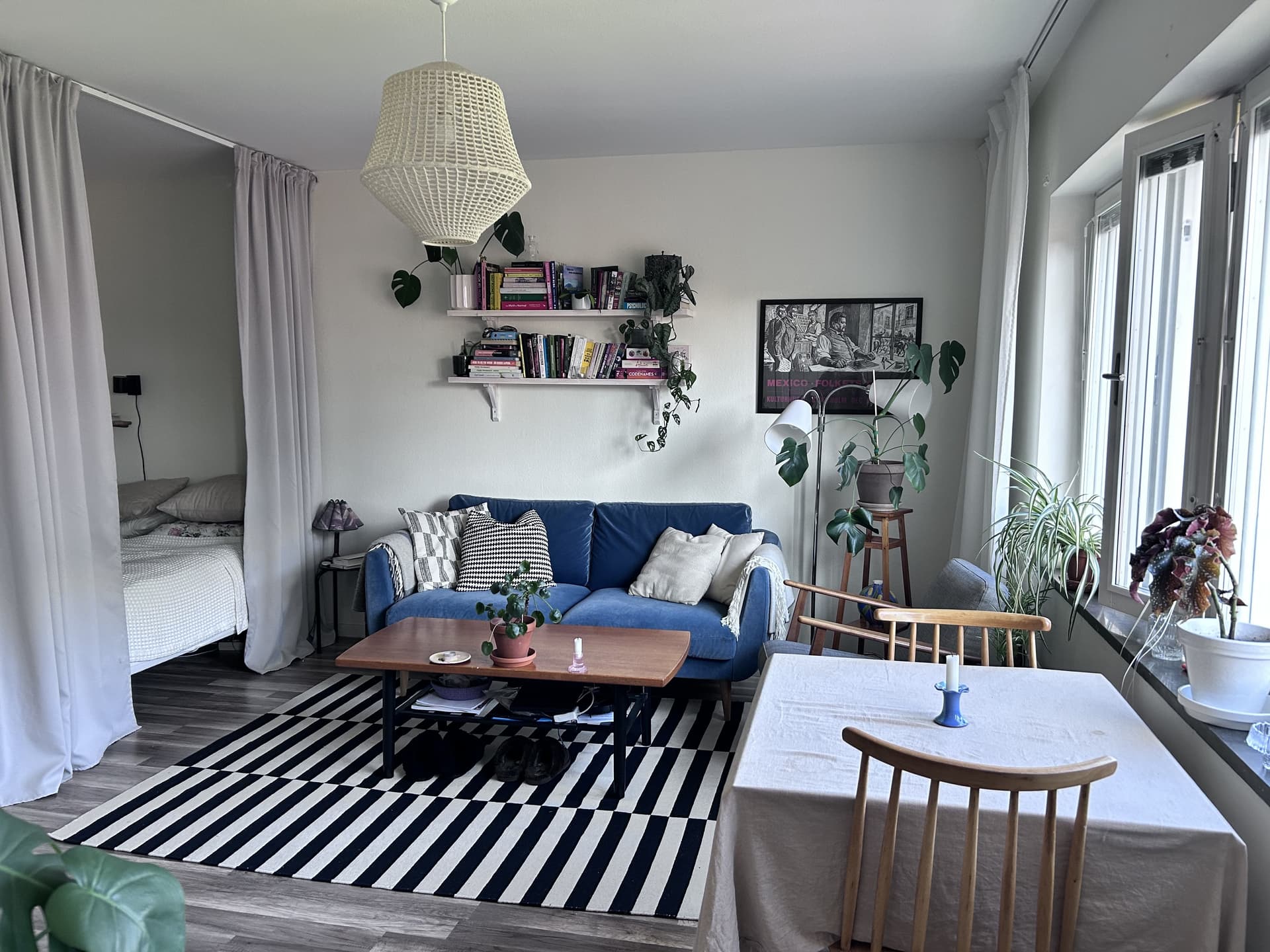 Ektorpsvägen i Nacka