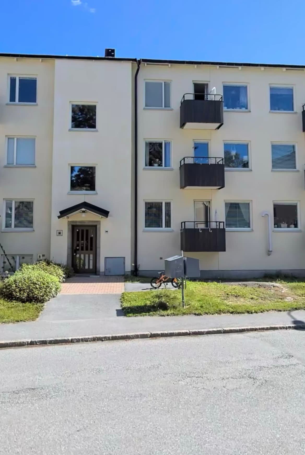 Kaggeholmsvägen i Enskede