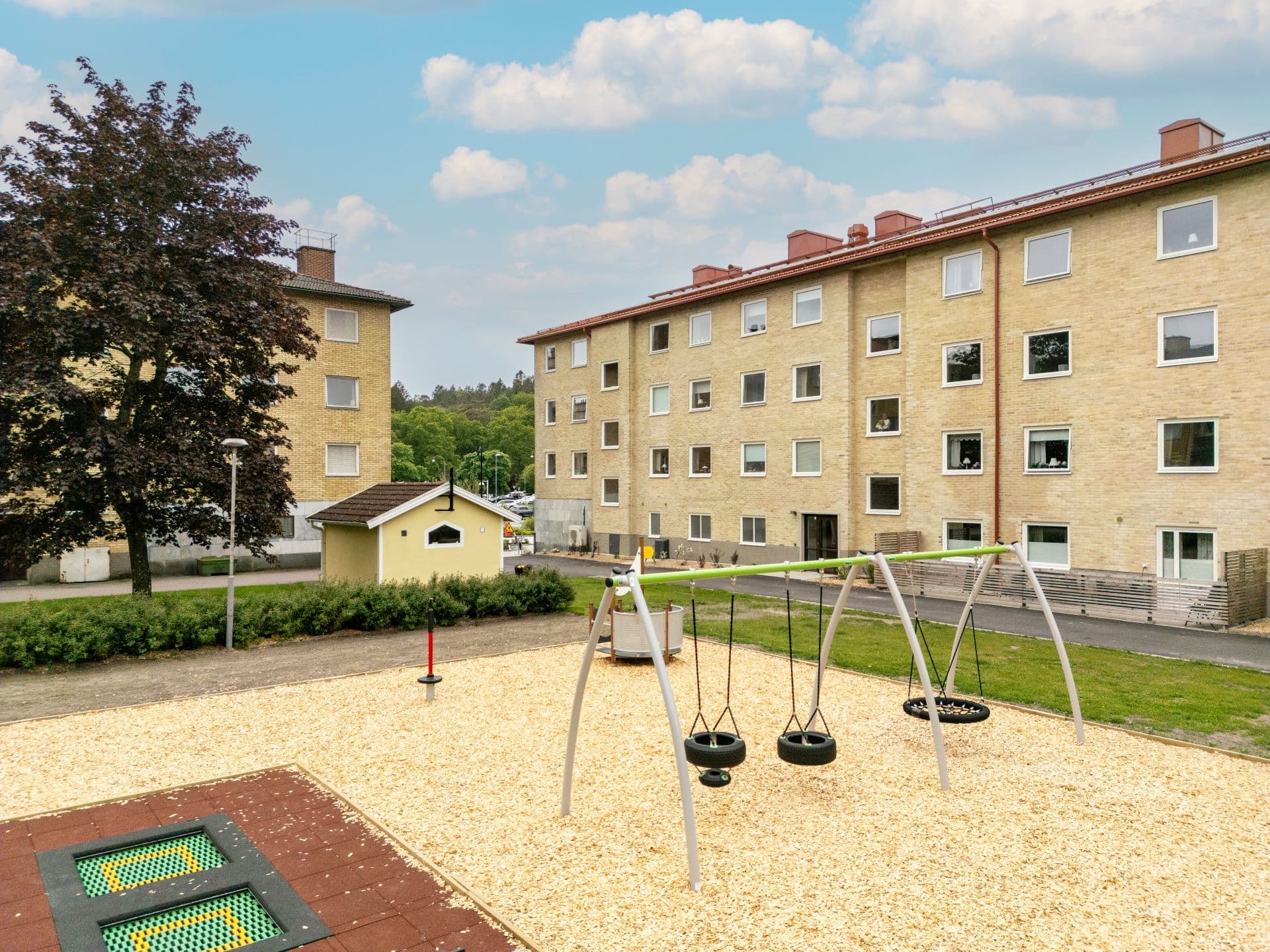 Guldgubbegatan i KUNGSBACKA