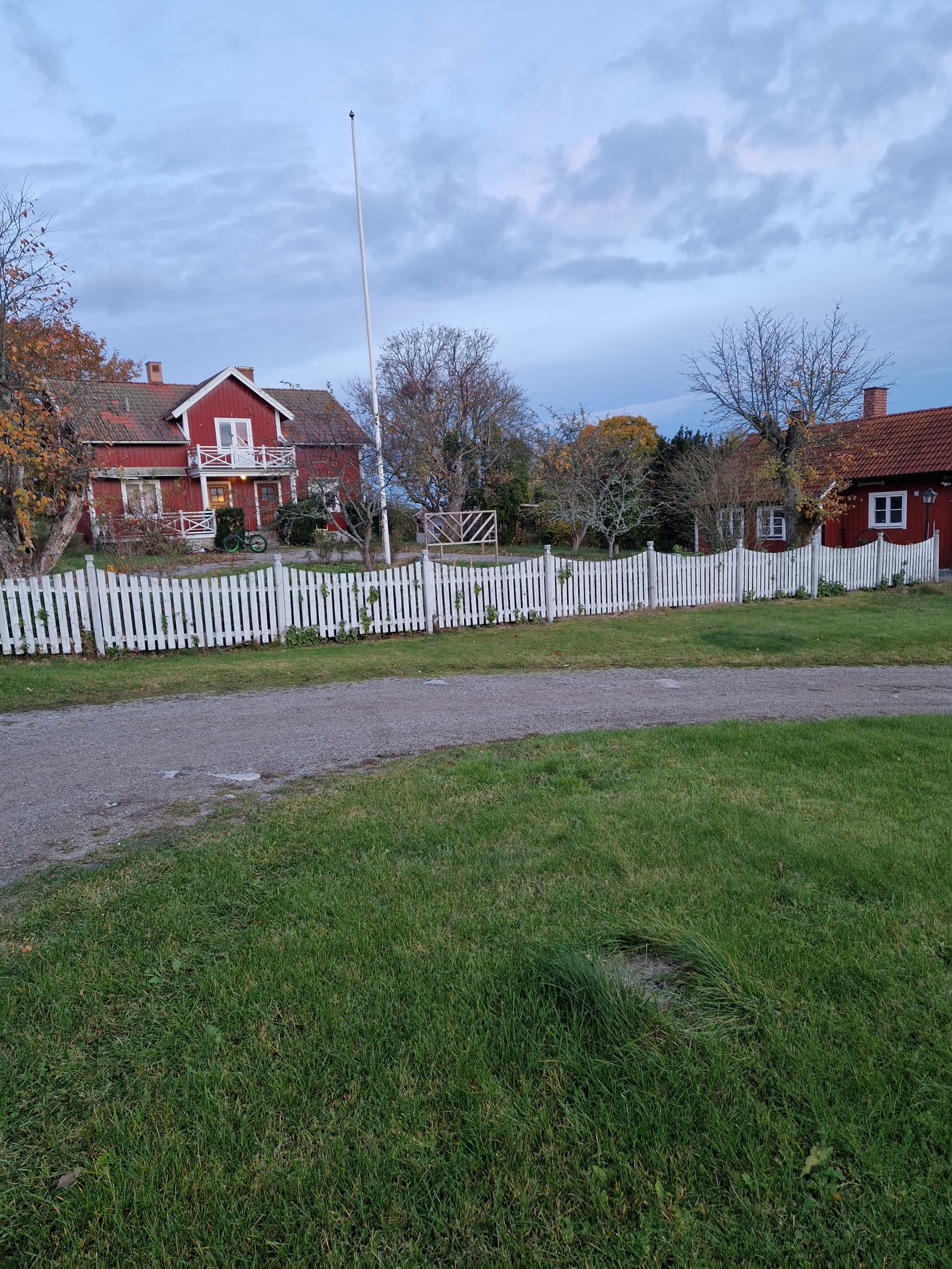 Tillinge Stora Järstena i Enköping