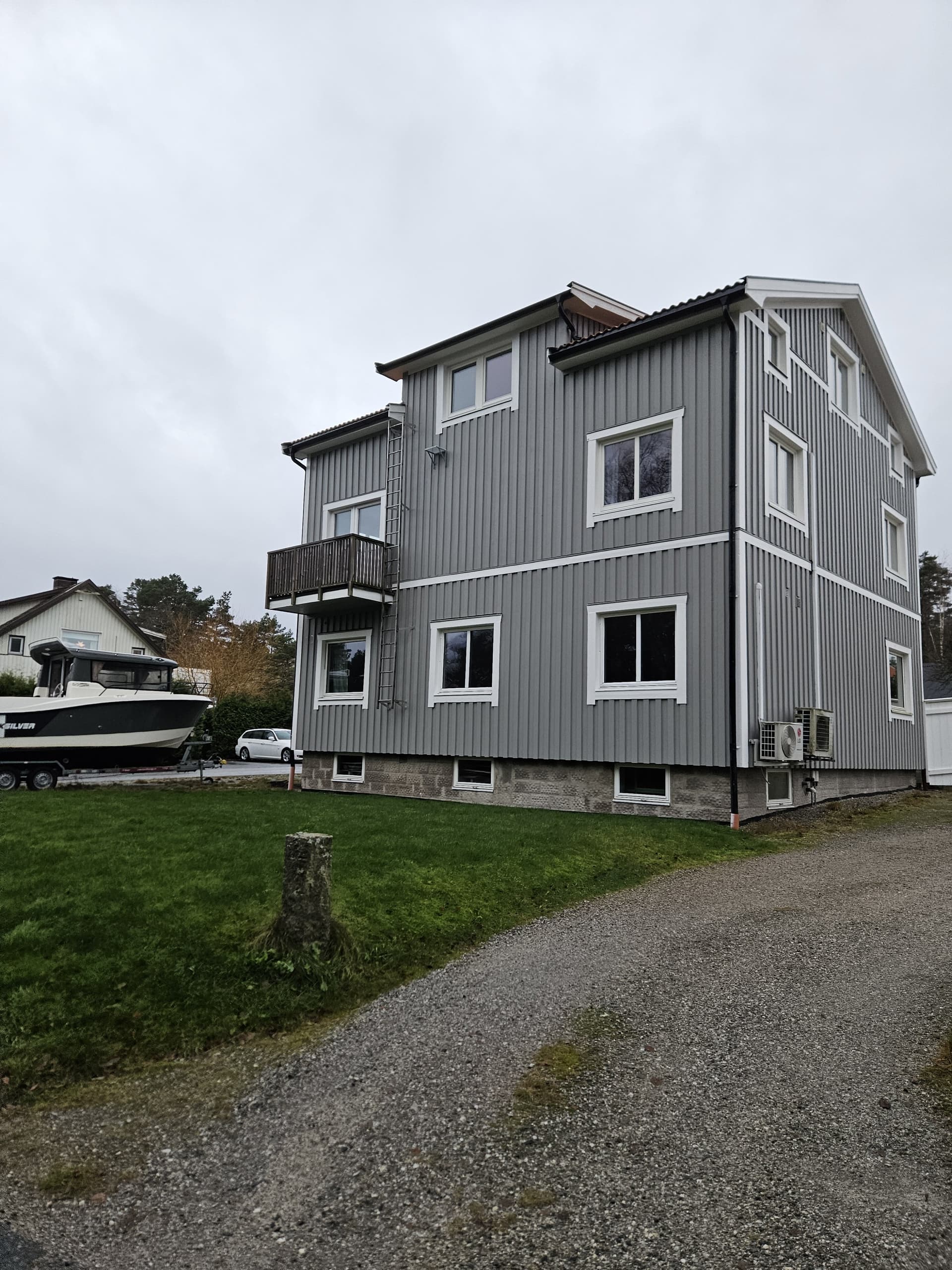 Lökholmsvägen i Strömstad