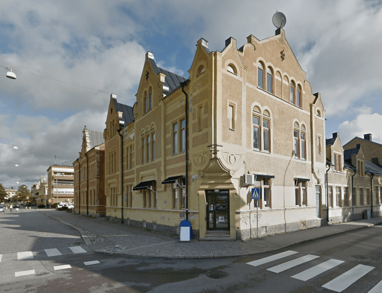 Västra Långgatan i Köping