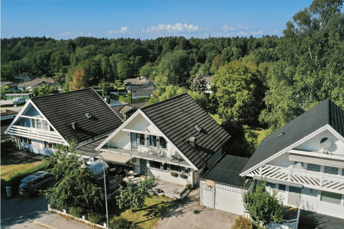 Krypljungsgränd i Hässelby