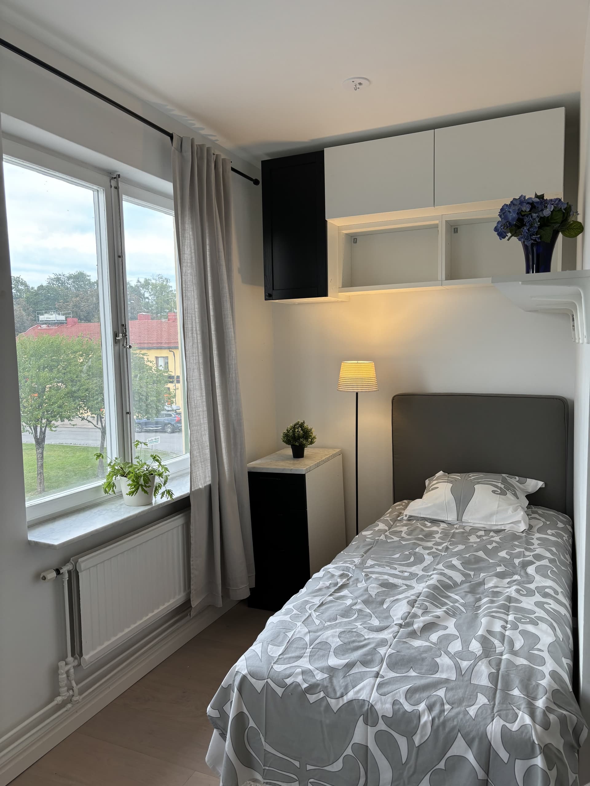 Stora Ängby Allé i Bromma