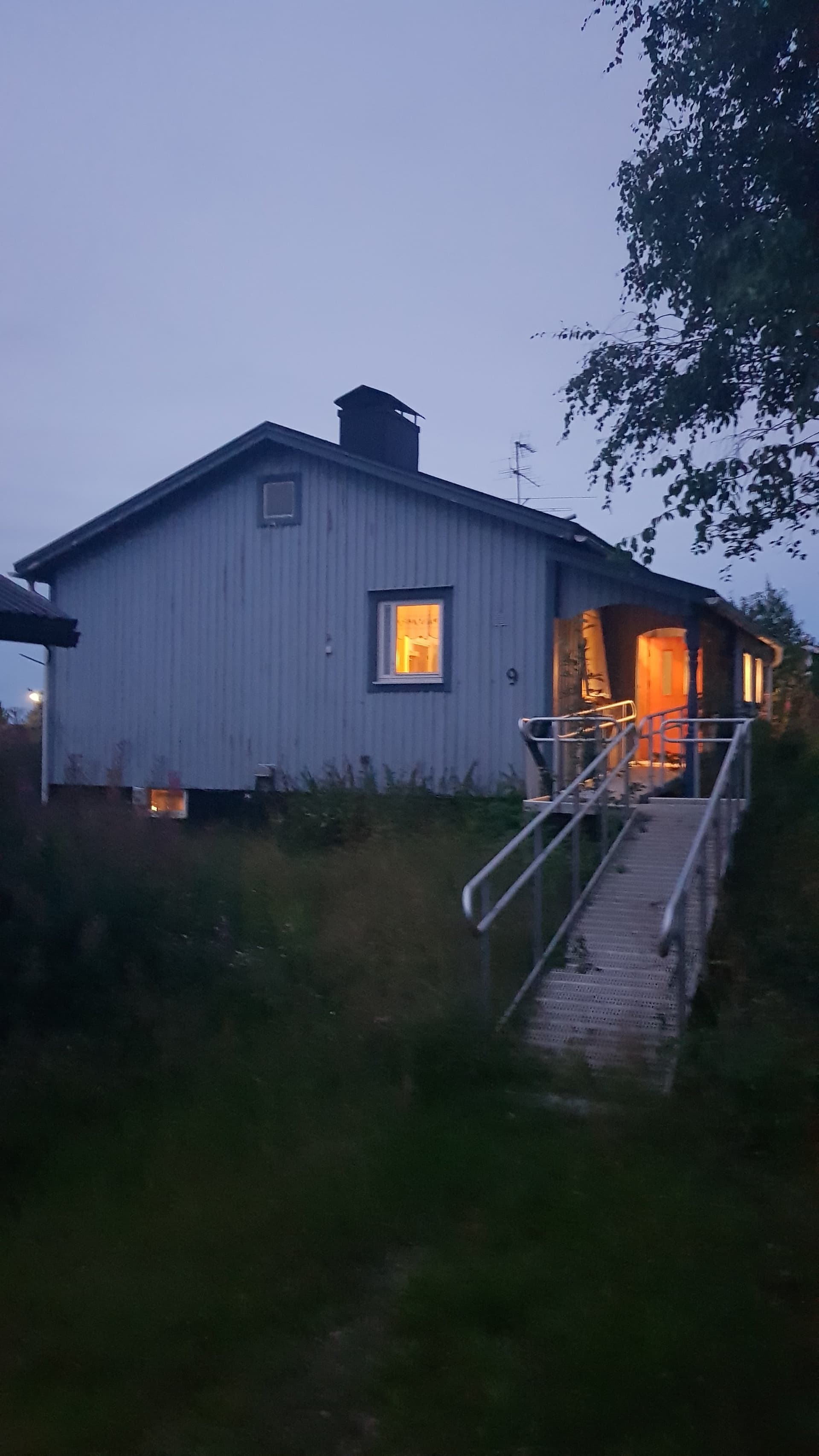 Hedvägen i Hedenäset