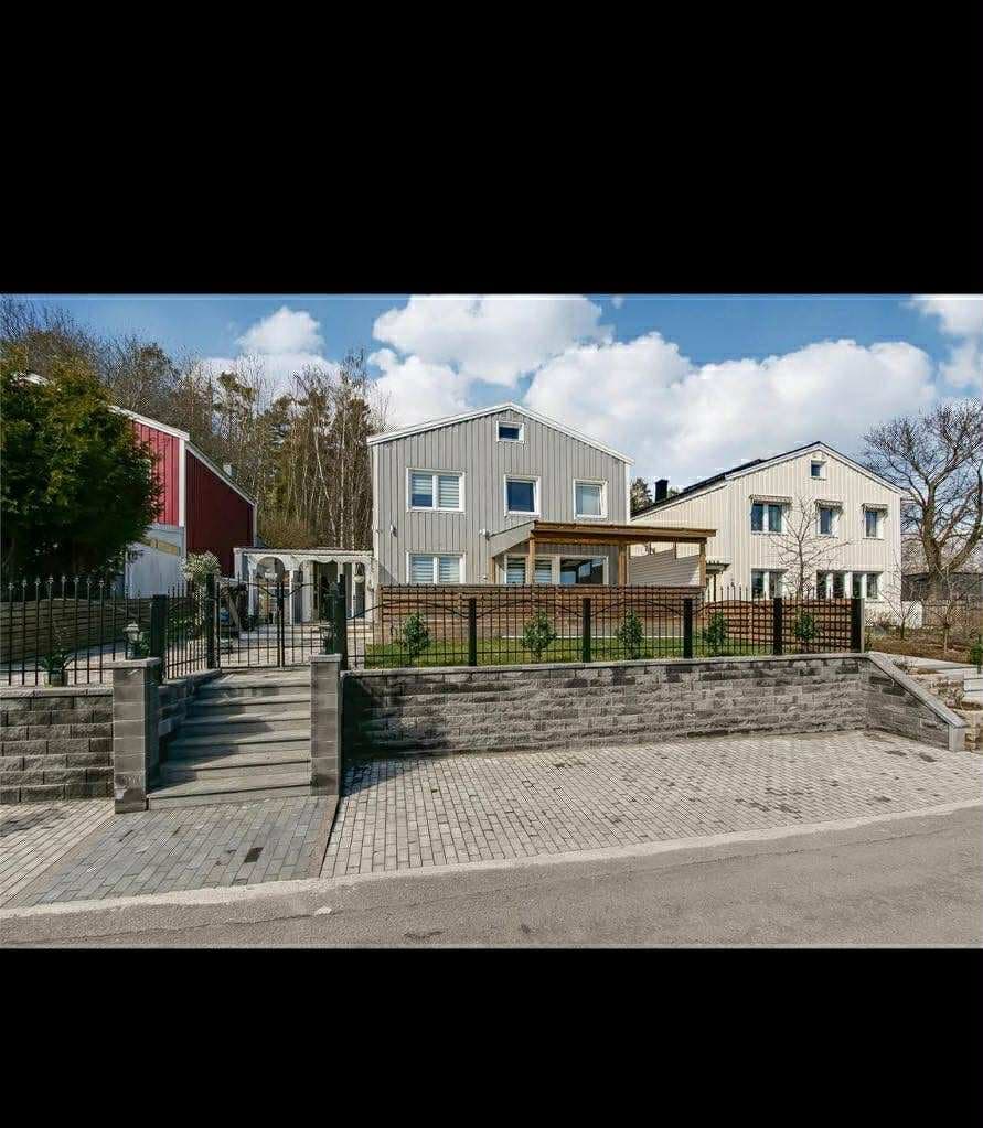 Slagsta gårdsväg i Norsborg