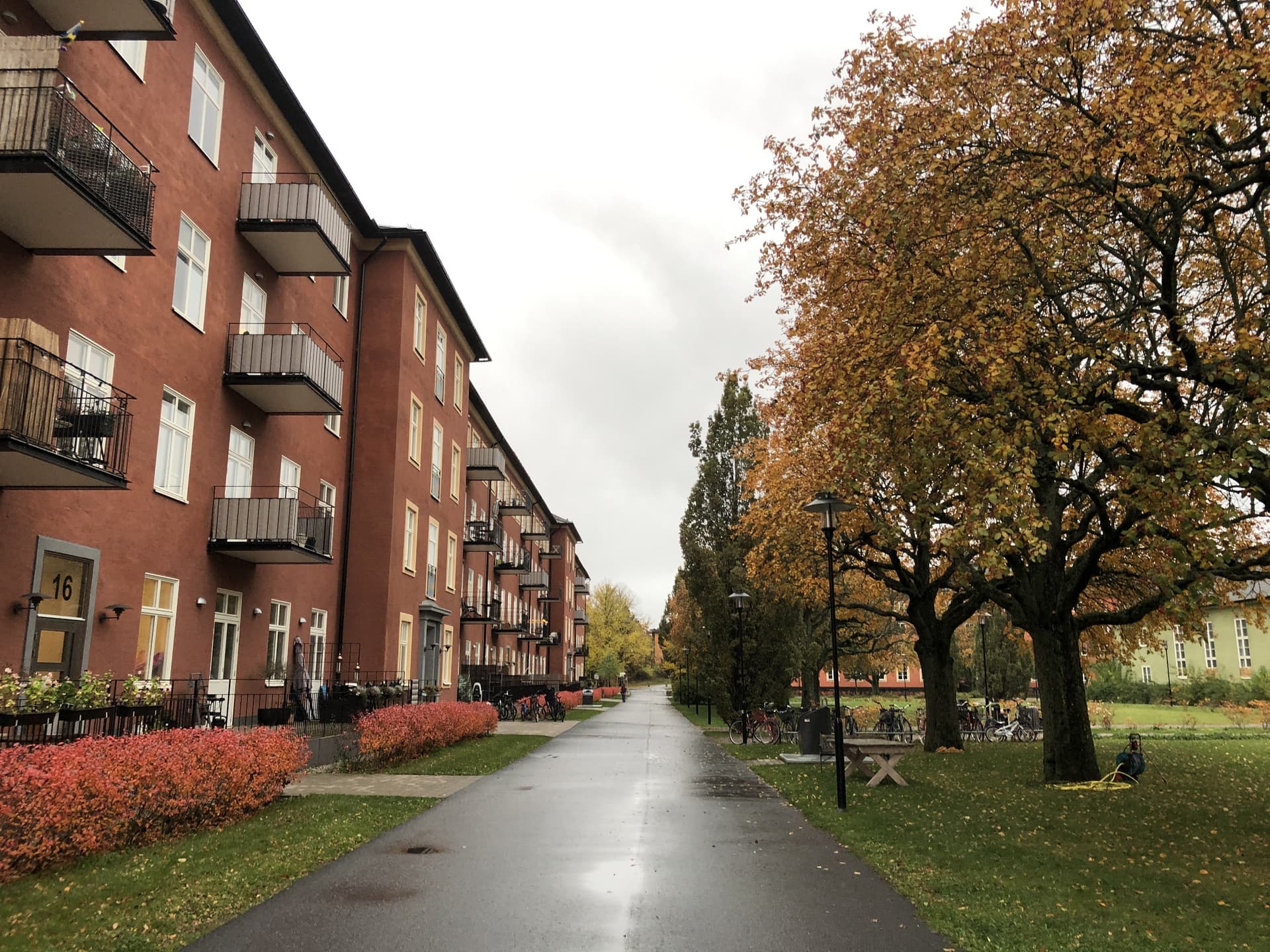 Follingbogatan i Bromma