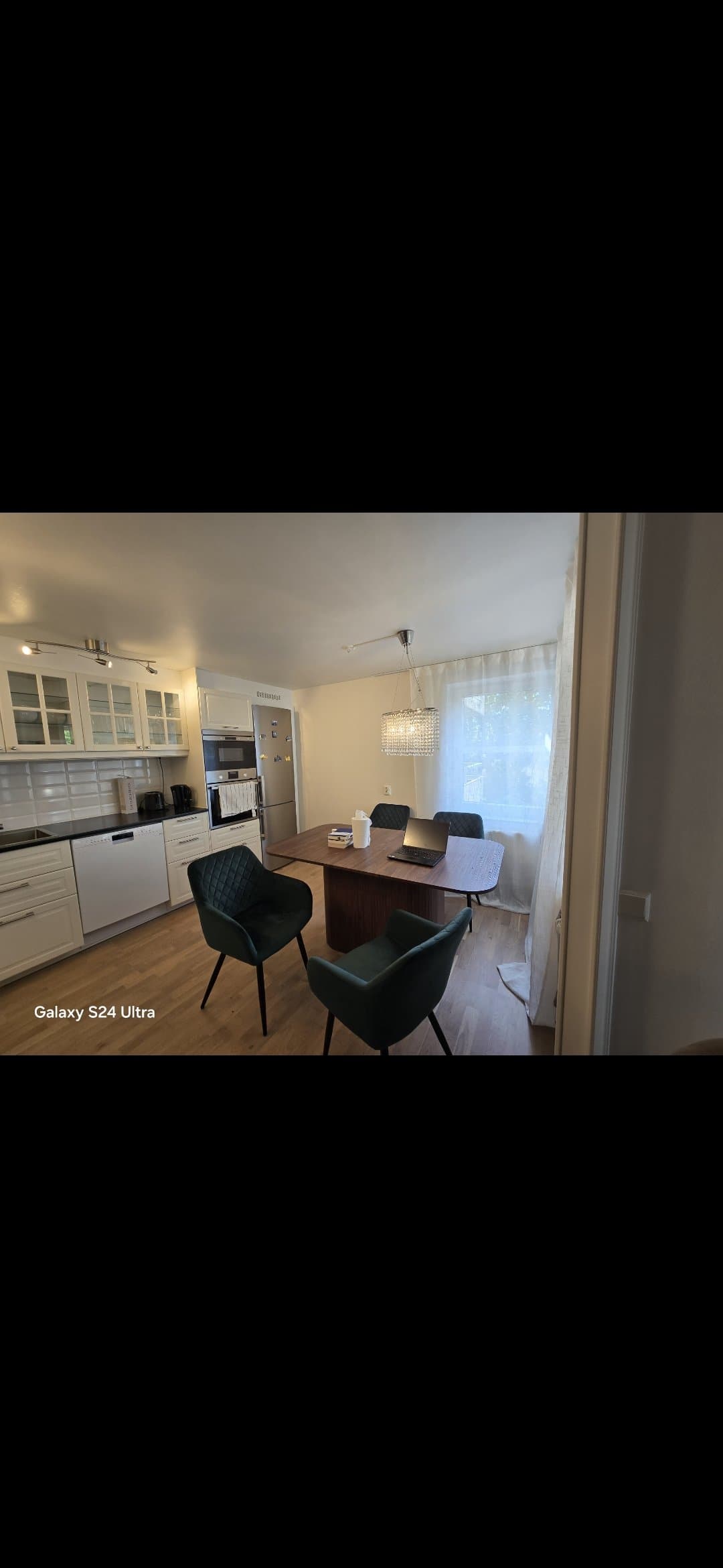 Gribbylunds torg i Täby