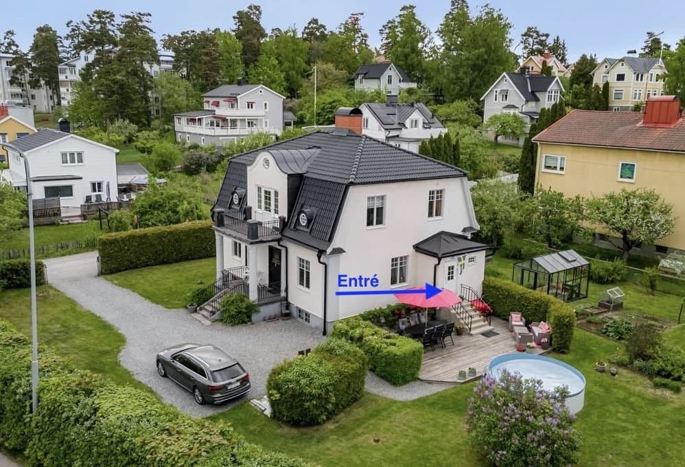 Högåsavägen i Södertälje