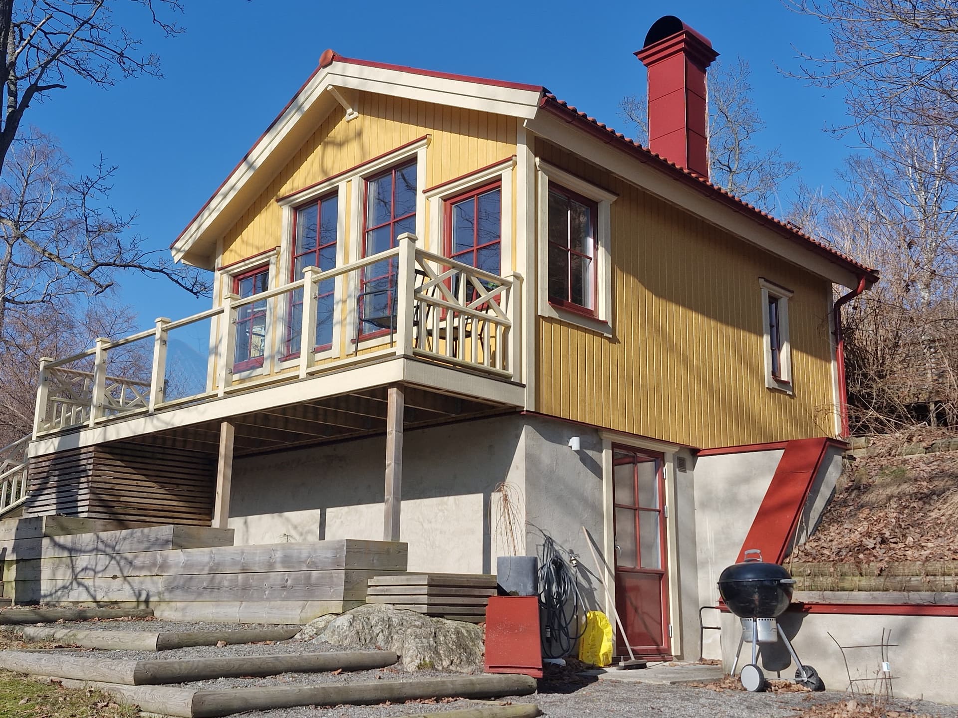 Lännäsvägen i Saltsjö-boo