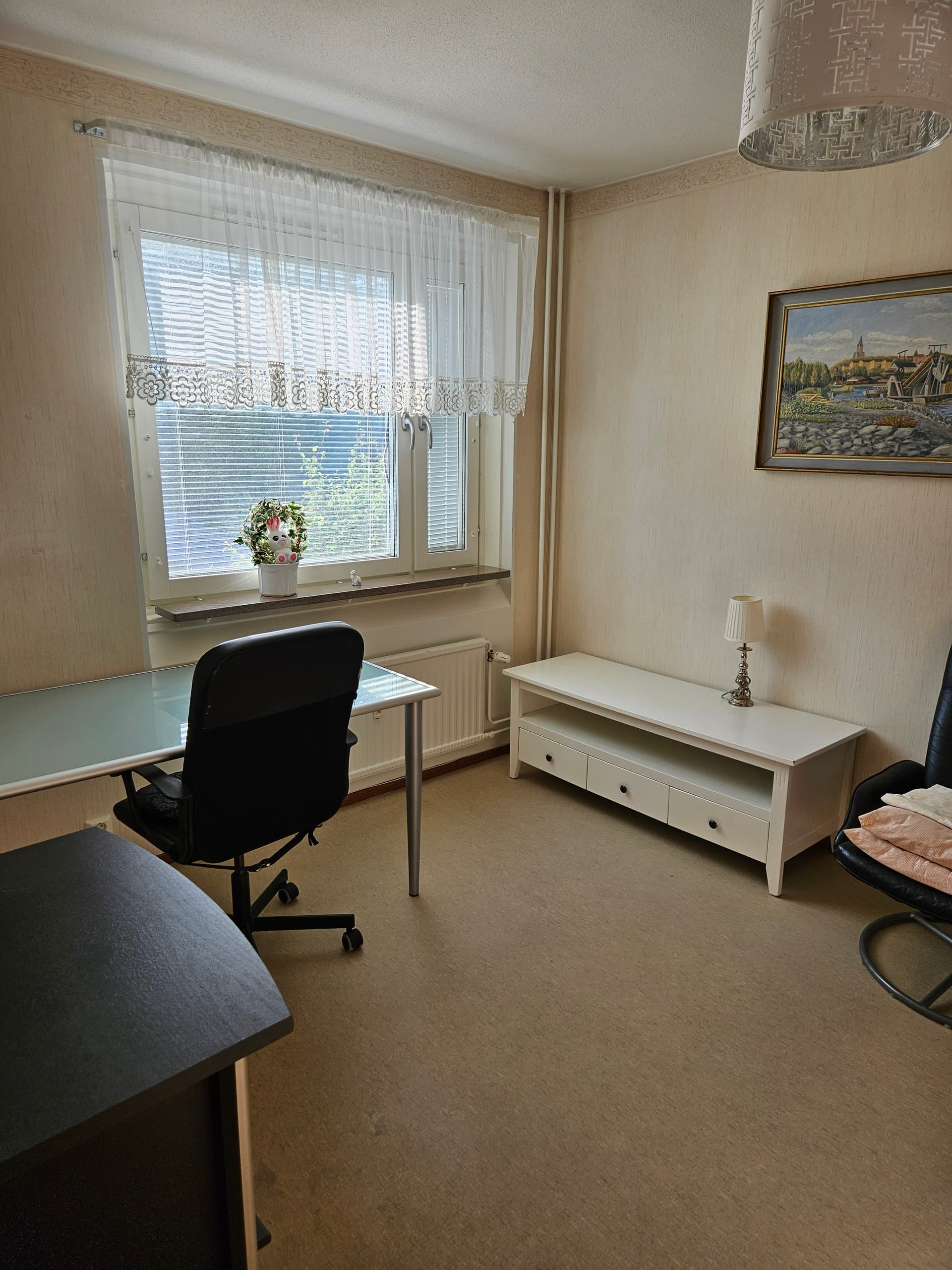 Idholmsvägen i Skärholmen