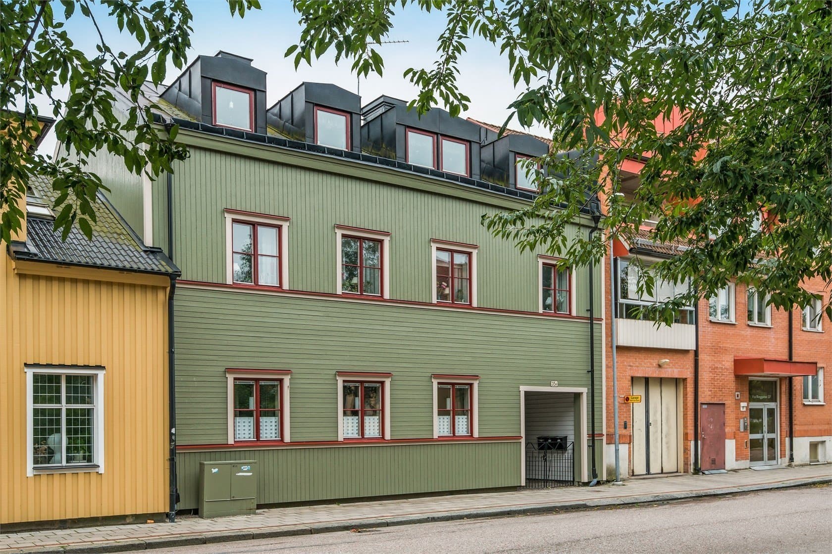 Västra Ringgatan i Enköping