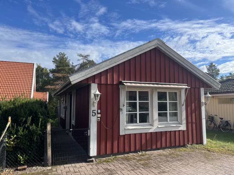 Albyvägen 5 i Upplands Väsby