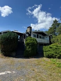 Västerhamnsvägen 24 i Ljusterö