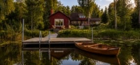 Banvaktsvägen 8 i Husby-rekarne