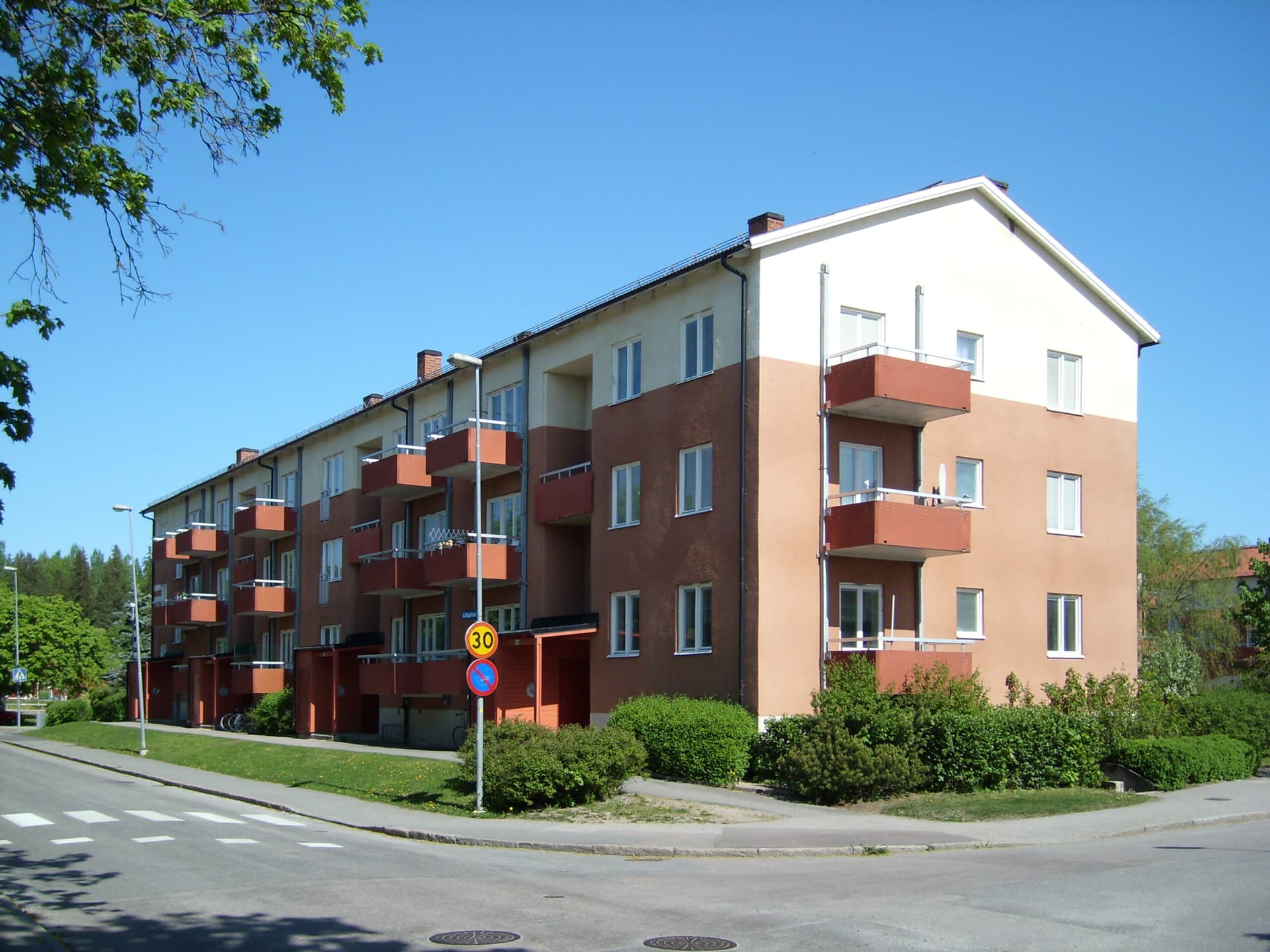 Lötgatan 6B i Köping
