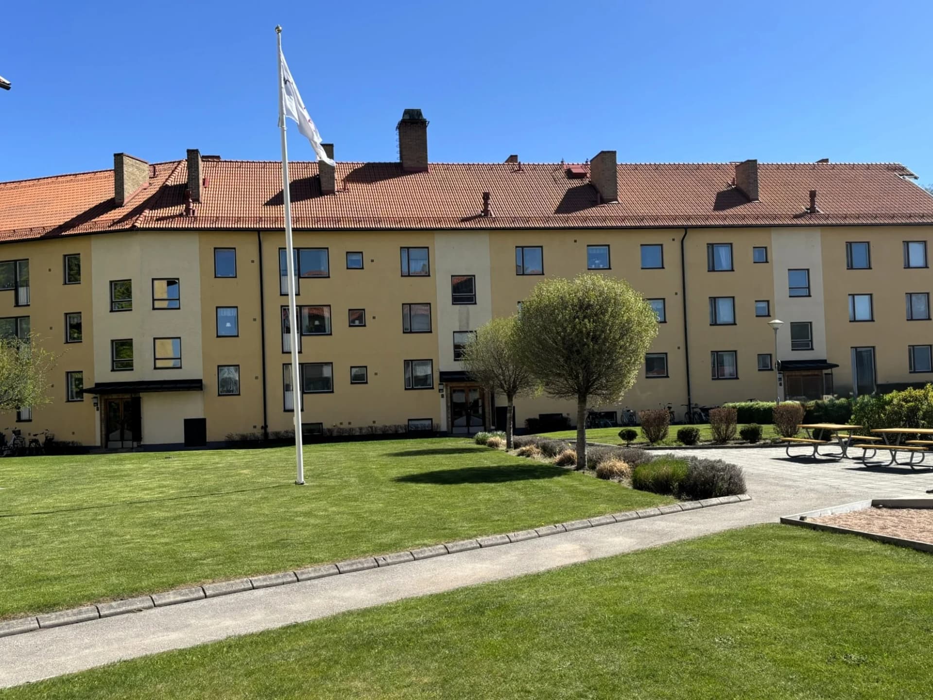 Broholmsgatan 4 E i Lidköping