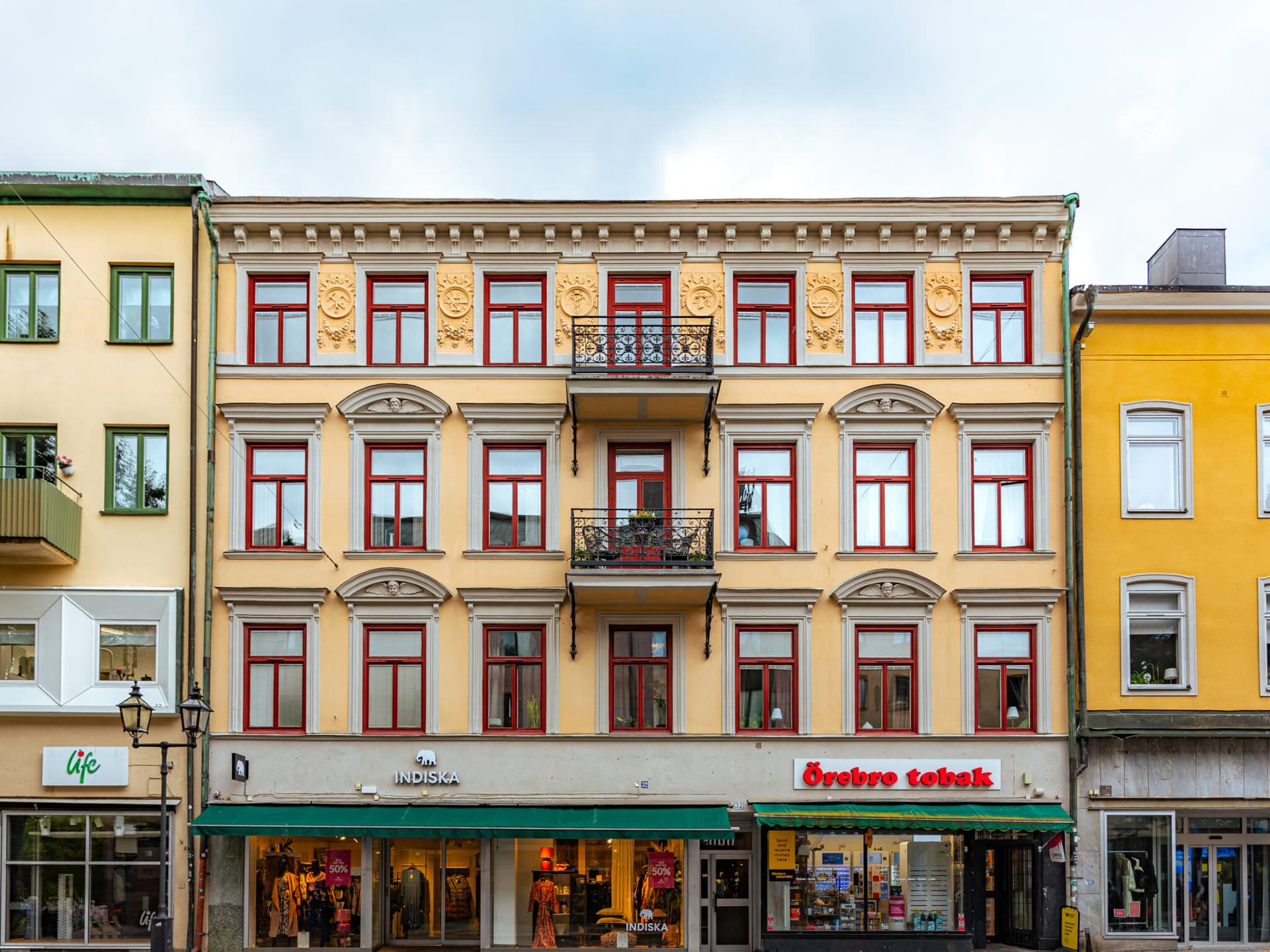 Drottninggatan 32 i Örebro