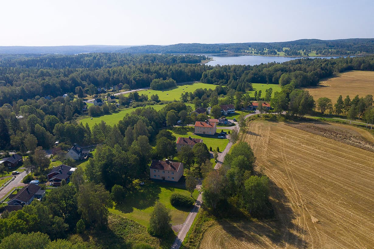 Mellavägen 4 i Segmon