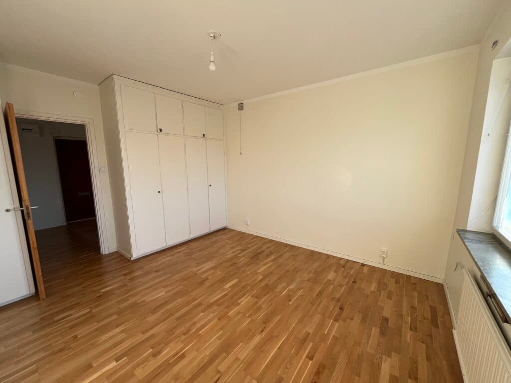 Södra Järnvägsgatan 5 i Flen