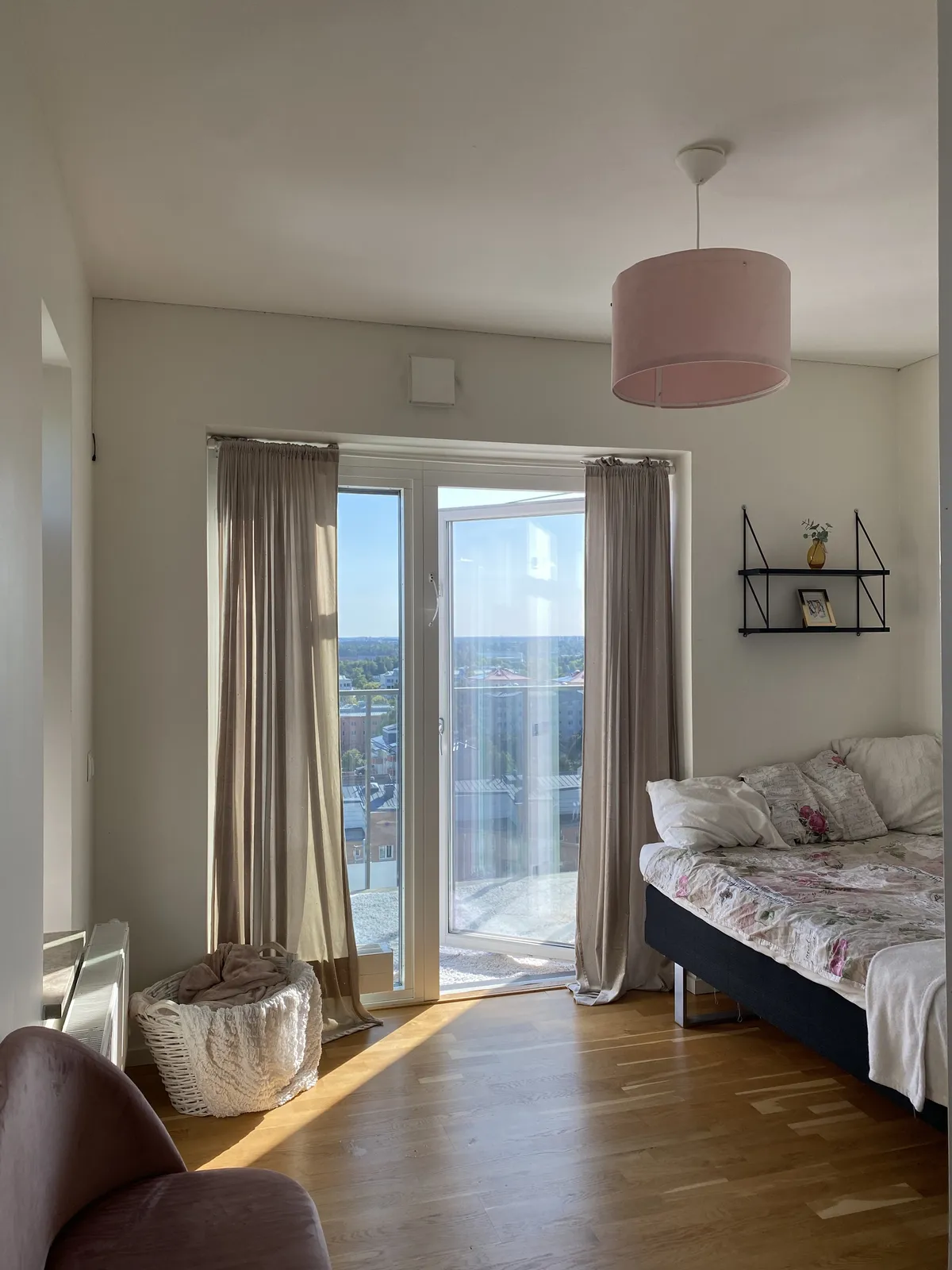 Almbygatan i Spånga