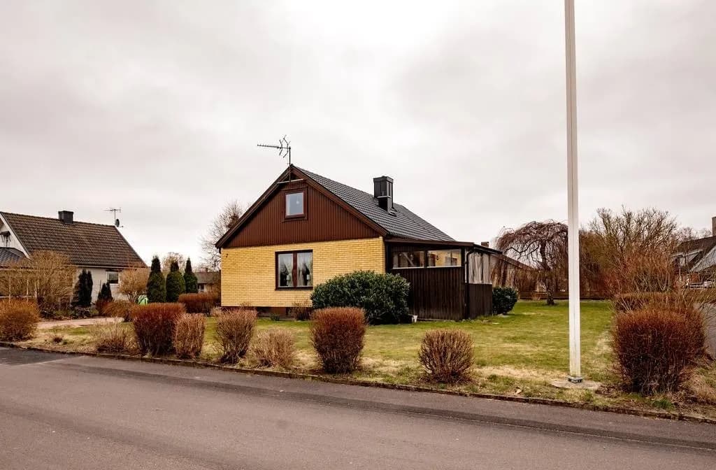 Humlegatan i Vallberga