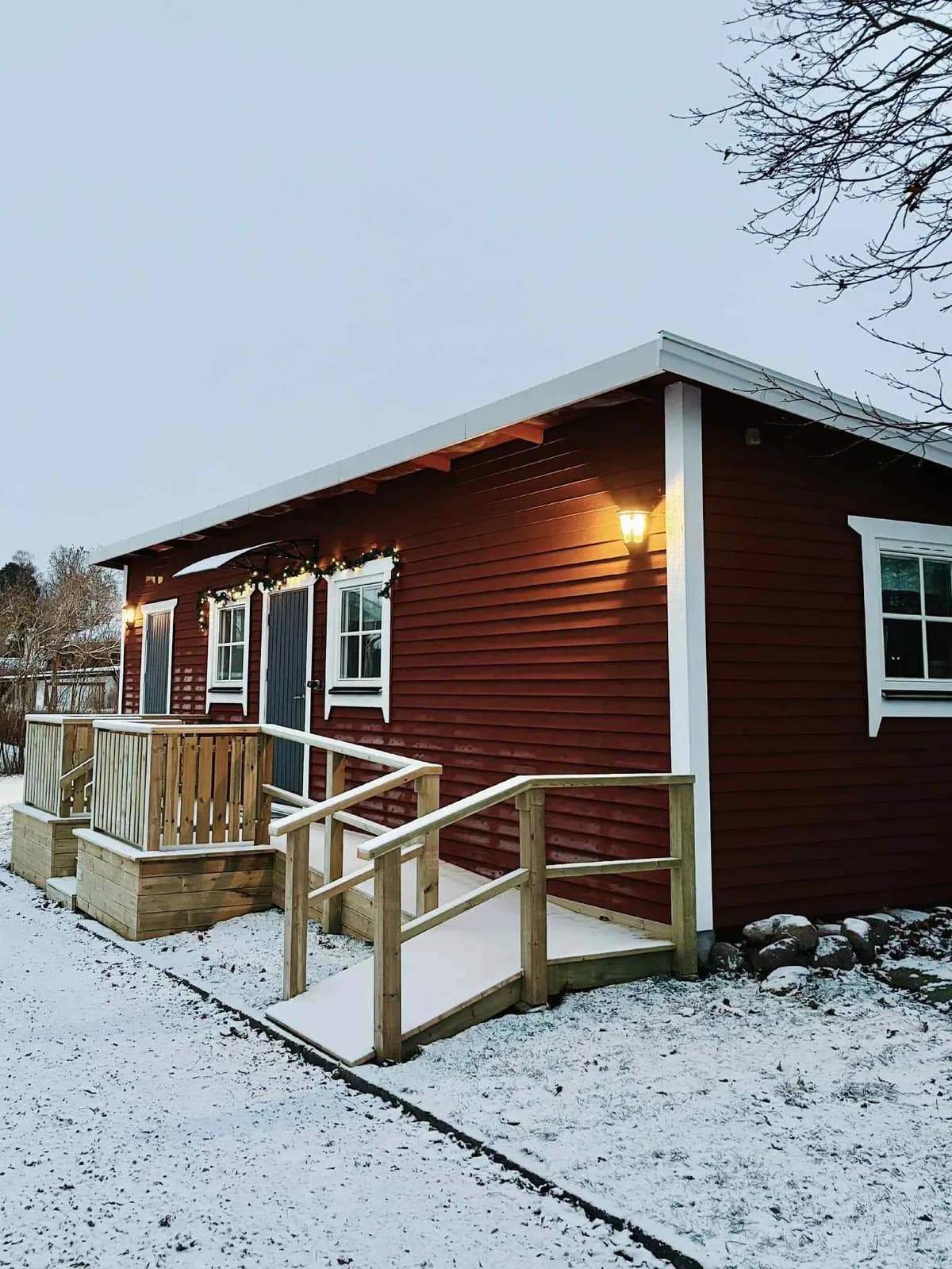 Säbyholmsvägen i Rosersberg