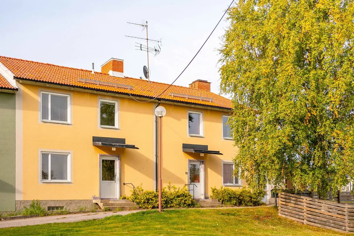 Smalbyvägen i Lingbo