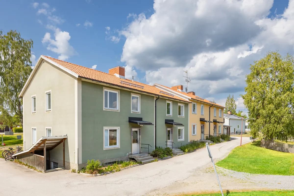 Smalbyvägen i Lingbo