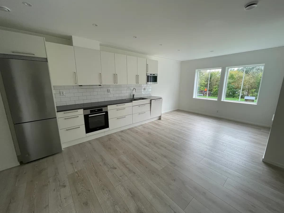 Södra Låssbyvägen i Torslanda