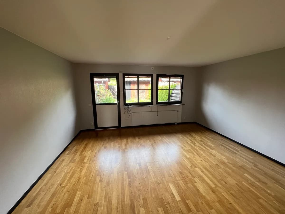 Tvartorpsvägen i Rejmyre