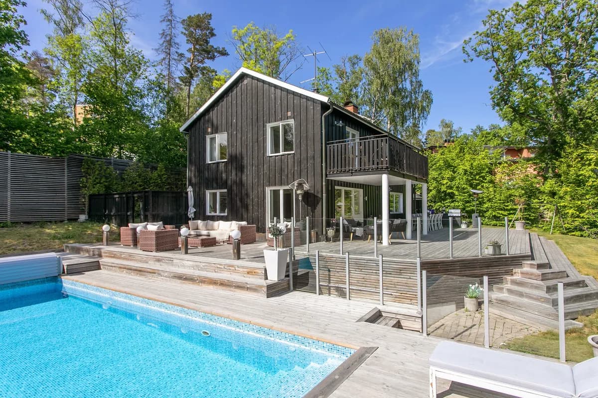 Ravinvägen i Saltsjöbaden