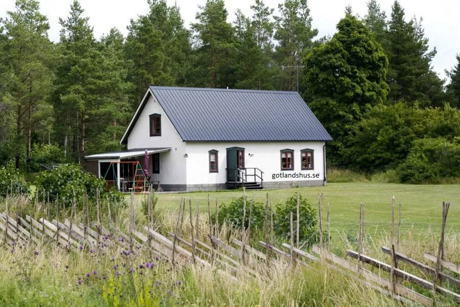 Alskog Lassor i Ljugarn