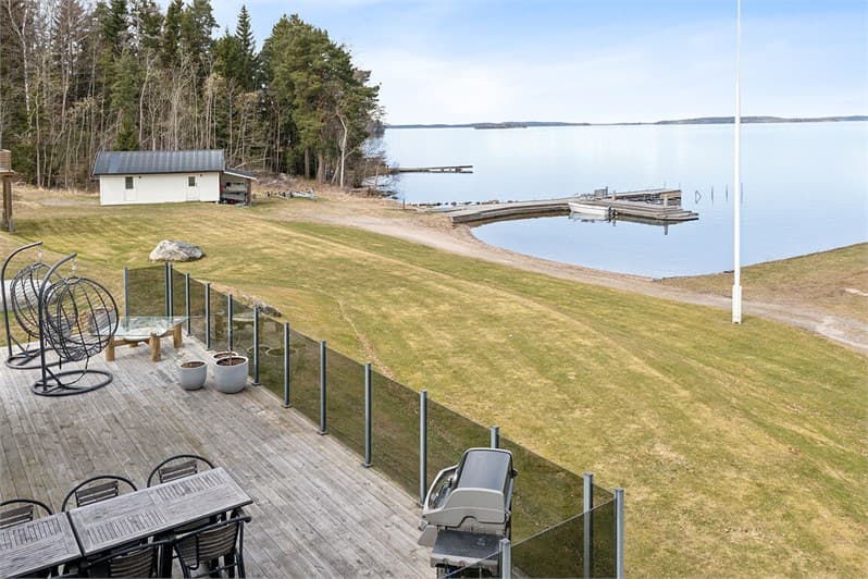 Axviksvägen i Enhörna