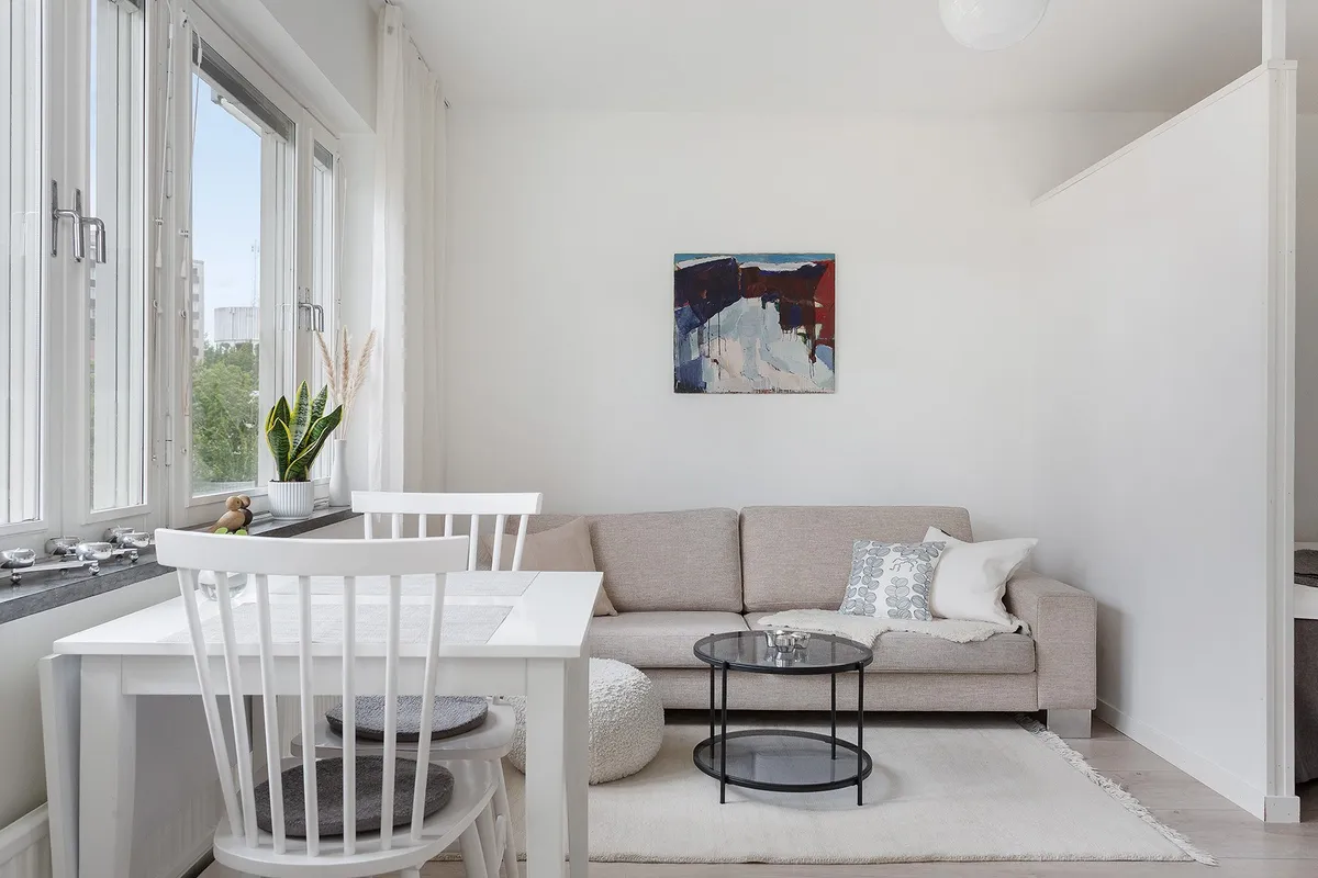 Ektorpsvägen i Nacka