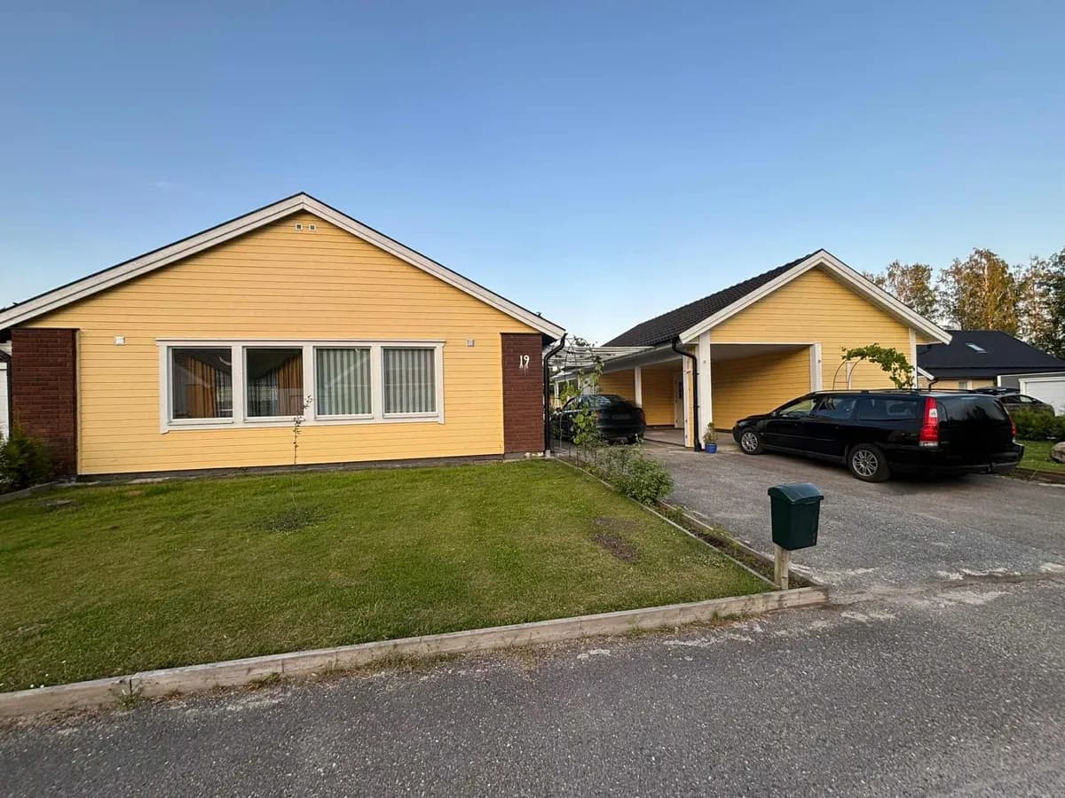 Blyglansvägen i Örebro