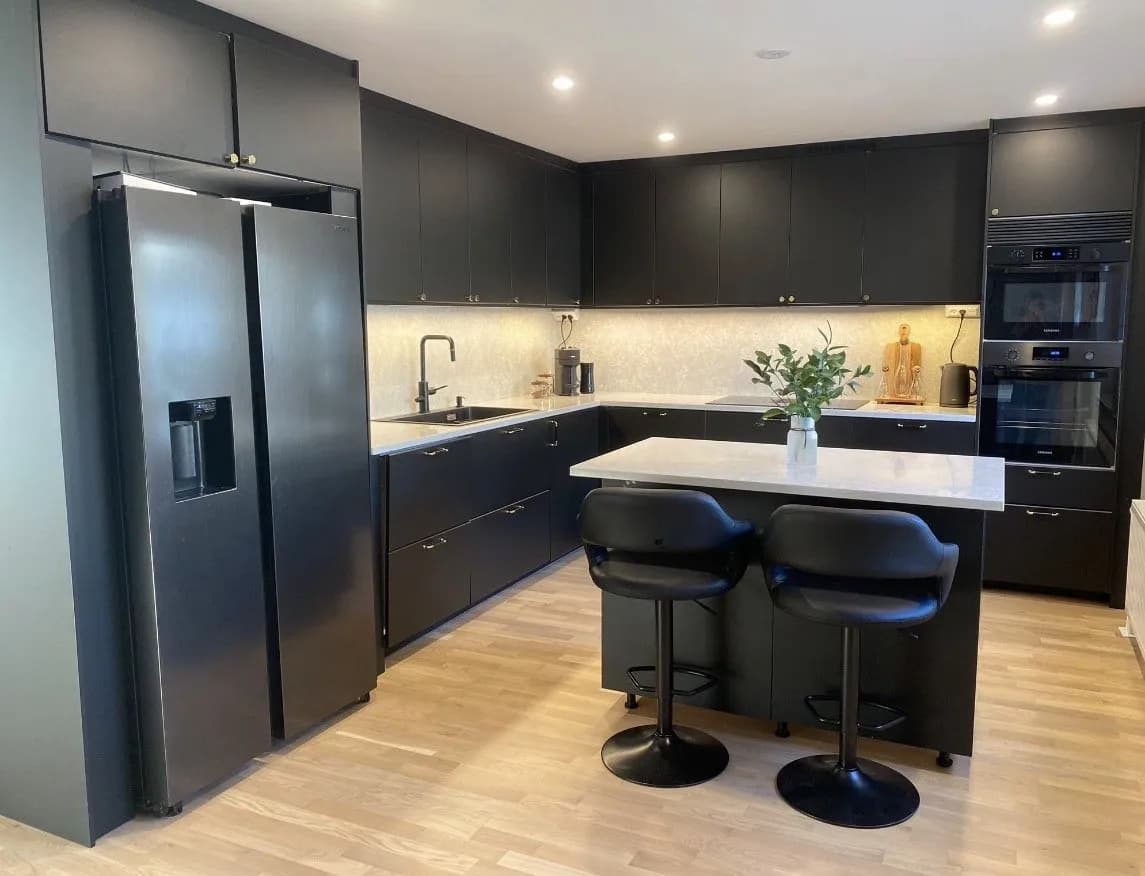 Tussilagostigen i Rönninge